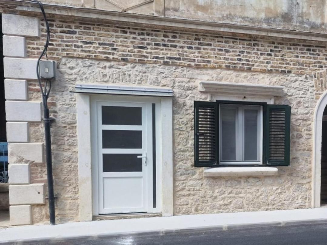 Apartmani Boras Metković Zewnętrze zdjęcie